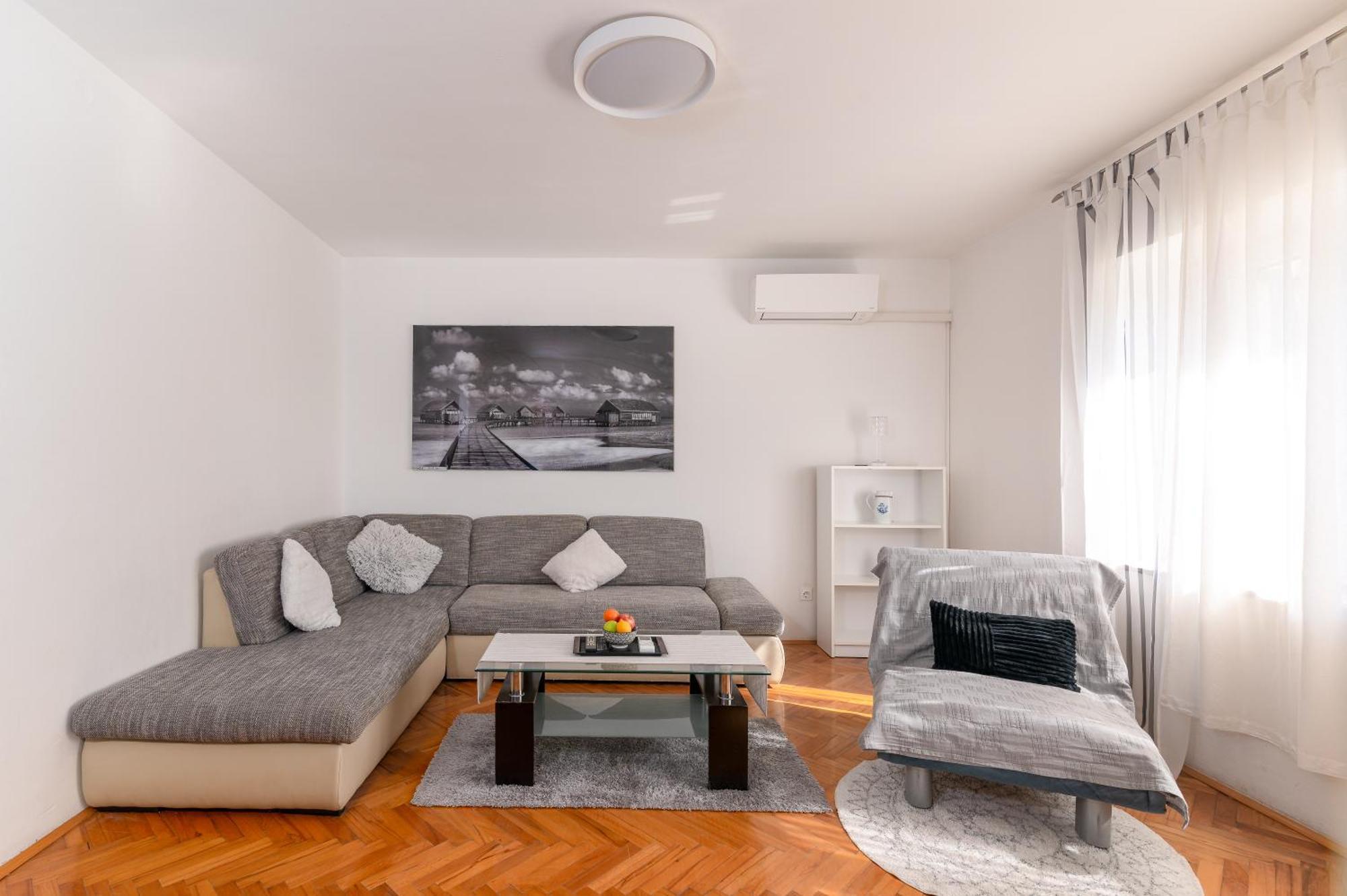 Apartman Milijana Fažana Eksteriør billede